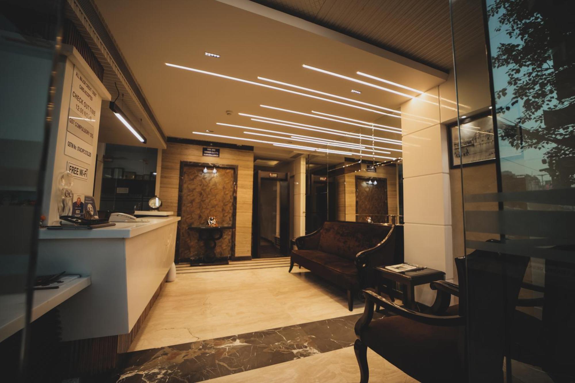 Hotel Stay Well Dx New Delhi Exterior photo